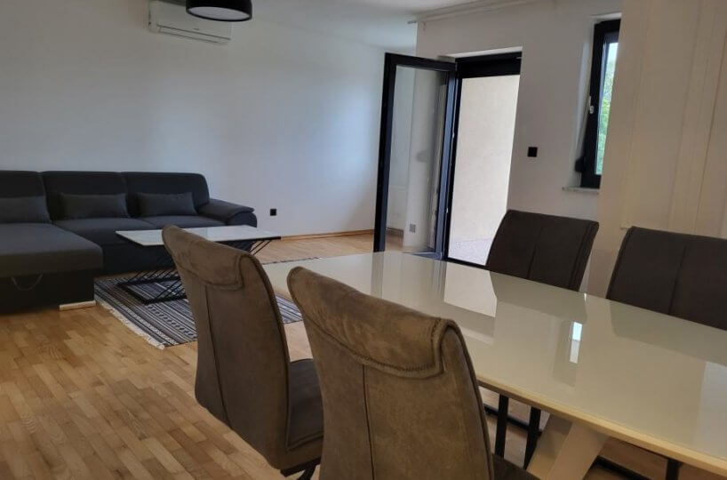 Četverosobni stan, Zagreb, Pantovčak, 120 m2, najam